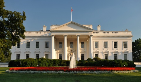 Telefoniczna rozmowa Donalda Trumpa z Władimirem Putinem. Co ustalili